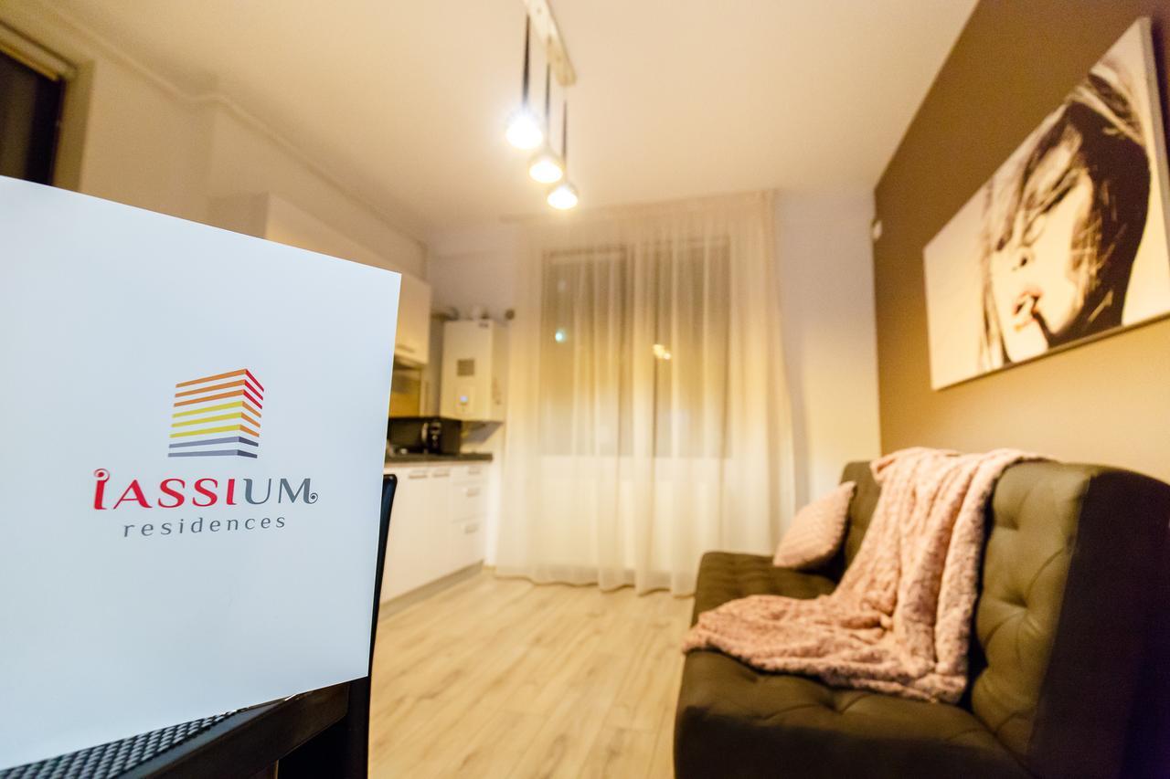 Metropolitan Iassium Luxury Suites Яш Екстериор снимка